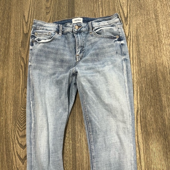 PISTOLA Arielle Skinny Scissor Cut Hem Jeans Mid Rise Light Wash Blue Size 29 - Picture 3 of 11